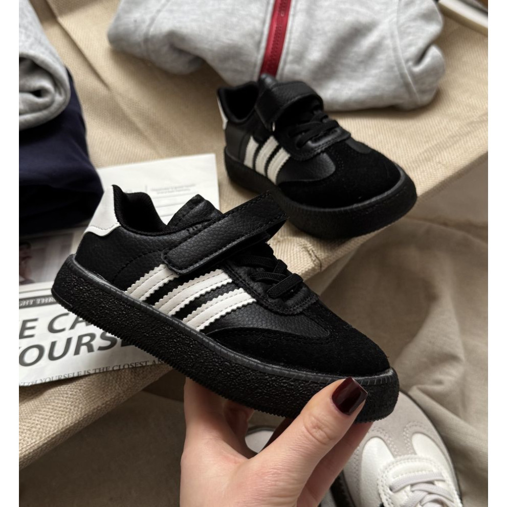 Дитячі спортивні кросівки Adic чорний