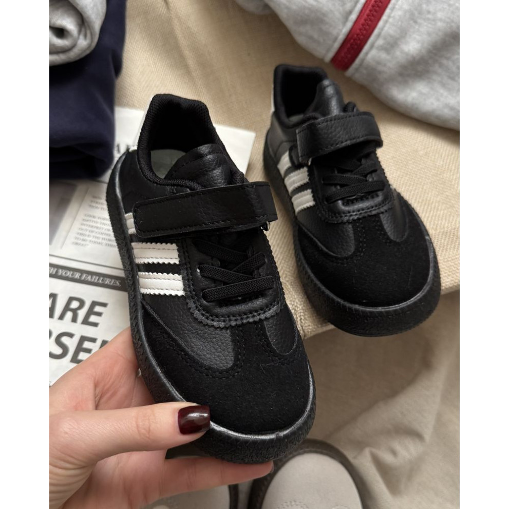 Дитячі спортивні кросівки Adic чорний