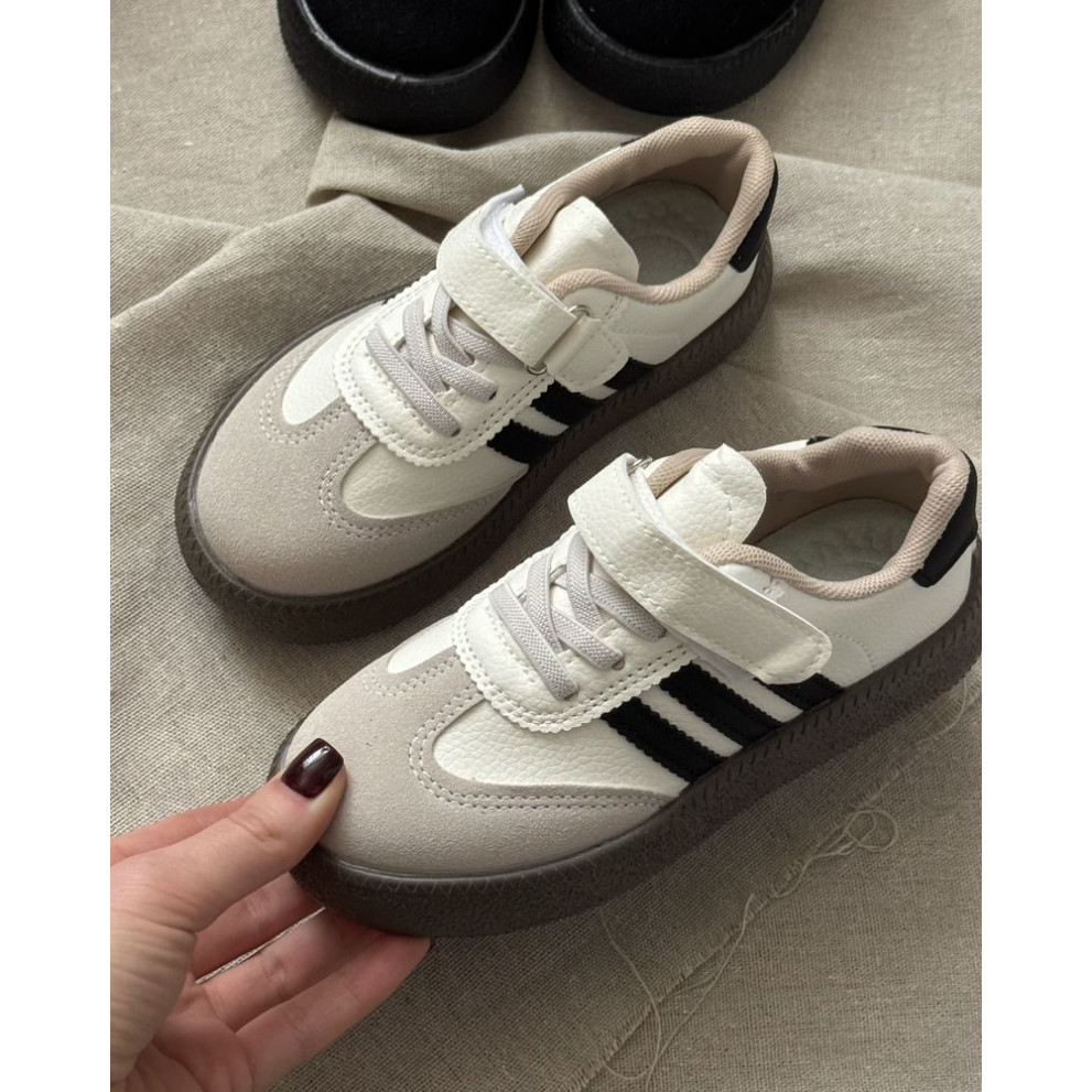 Дитячі спортивні кросівки Adic білий