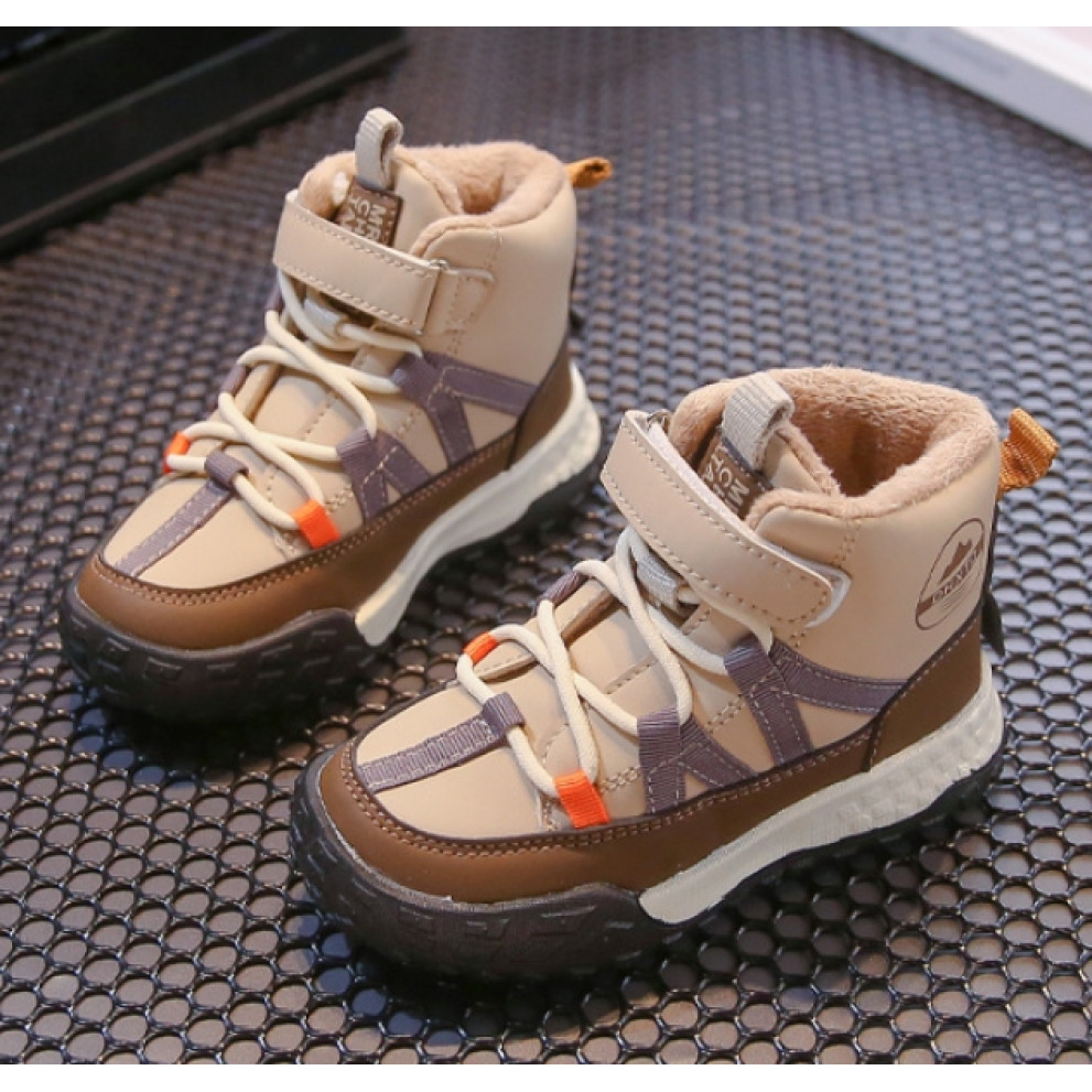 Черевики дитячі стильні DHX, бежевий Черевики дитячі стильні DHX, бежевий