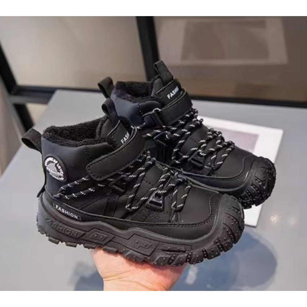 Черевики для хлопчиків демі стильні Fan, чорний Черевики для хлопчиків демі стильні Fan, чорний