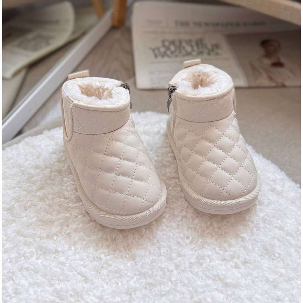 Дитячі зимові черевики BX.Duck білого кольору - комфорт і тепло для маленьких ніжок Дитячі зимові черевики BX.Duck білого кольору - комфорт і тепло для маленьких ніжок