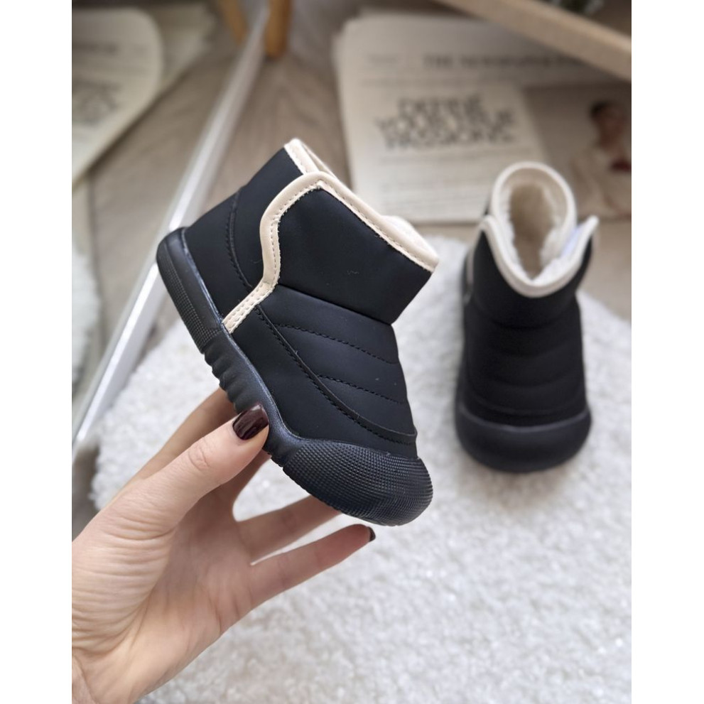 Дитячі зимові черевики Topstar чорні з хутром - теплі та надійні чоботи для дітей