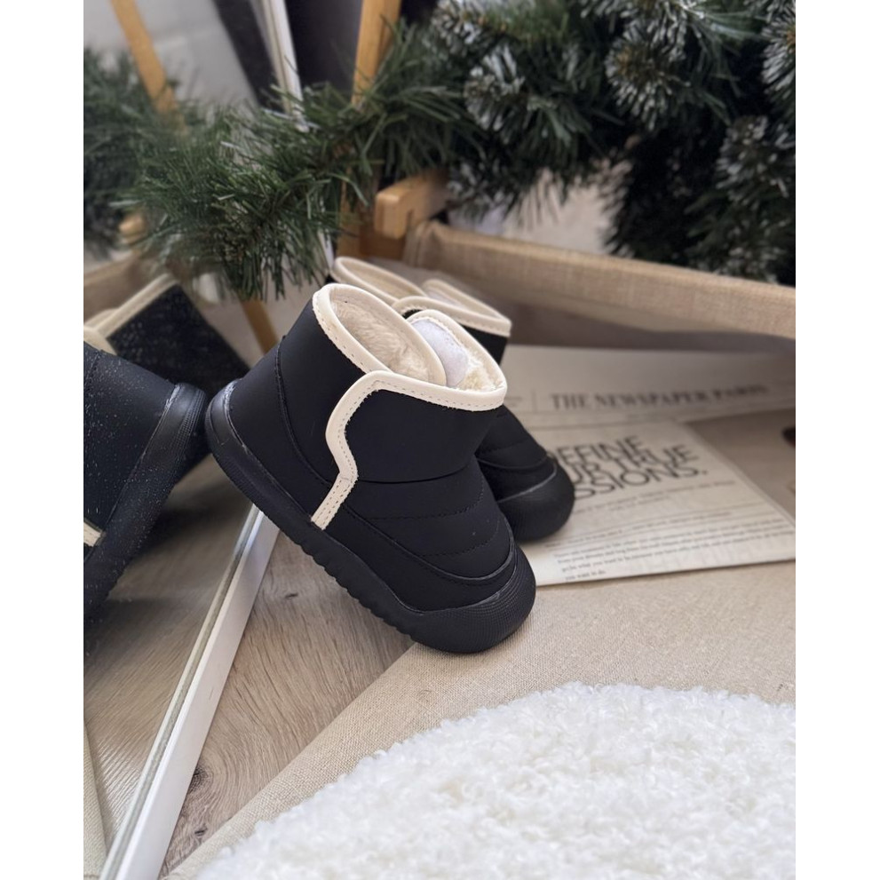 Дитячі зимові черевики Topstar чорні з хутром - теплі та надійні чоботи для дітей