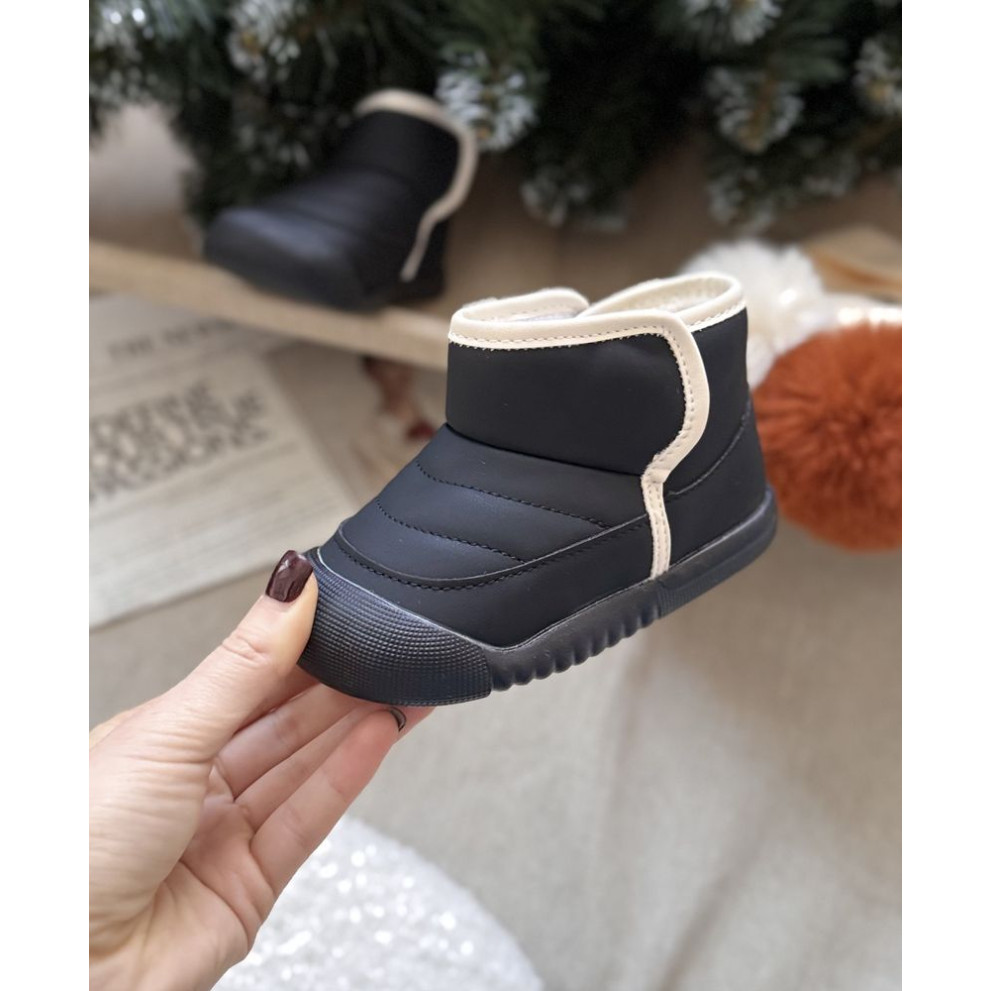 Дитячі зимові черевики Topstar чорні з хутром - теплі та надійні чоботи для дітей