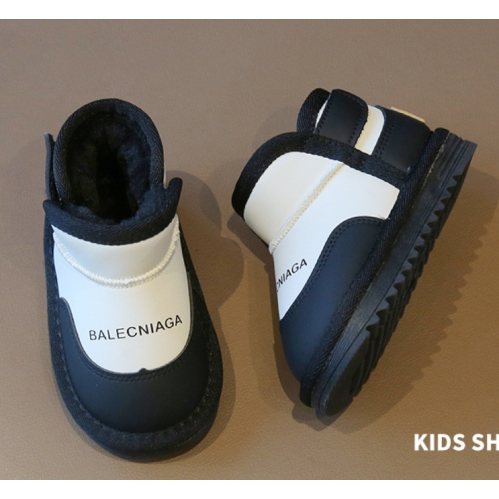 Черевички зимові дитячі з хутром Balencniaga білий Черевички зимові дитячі з хутром Balencniaga білий