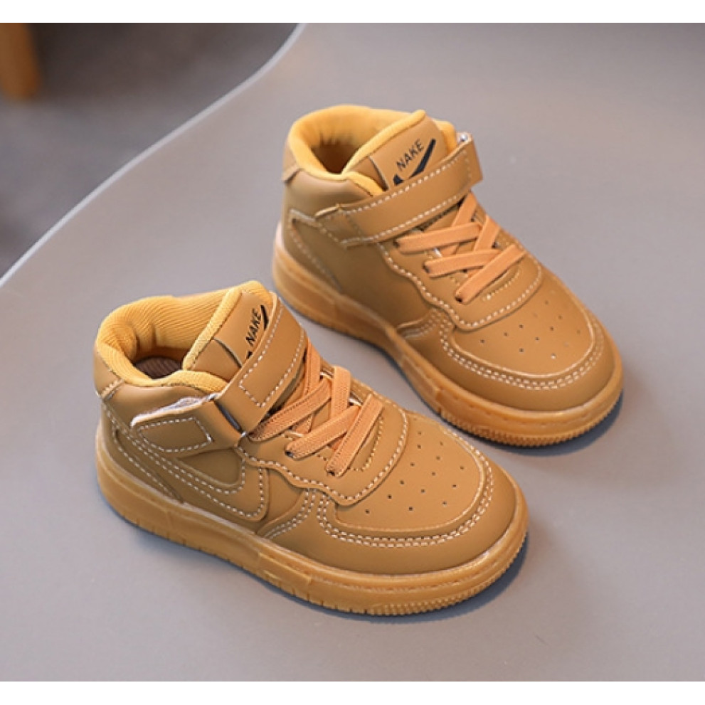 Дитячі хайтопи Air світло-коричневого кольору - високі спортивні кросівки для дітей