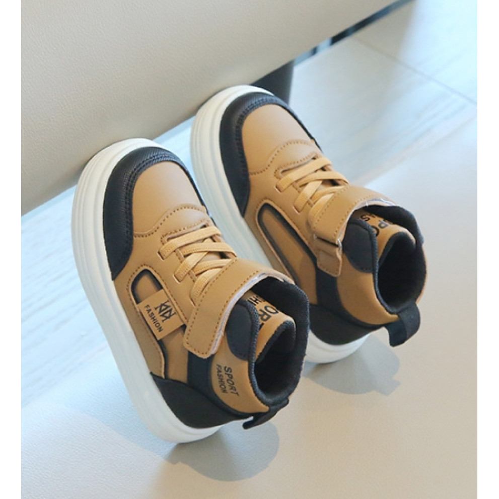 Дитячі високі кросівки HZY992 світло-коричневого кольору для хлопчика та дівчинки весна-осінь з білою підошвою Дитячі високі кросівки HZY992 світло-коричневого кольору для хлопчика та дівчинки весна-осінь з білою підошвою