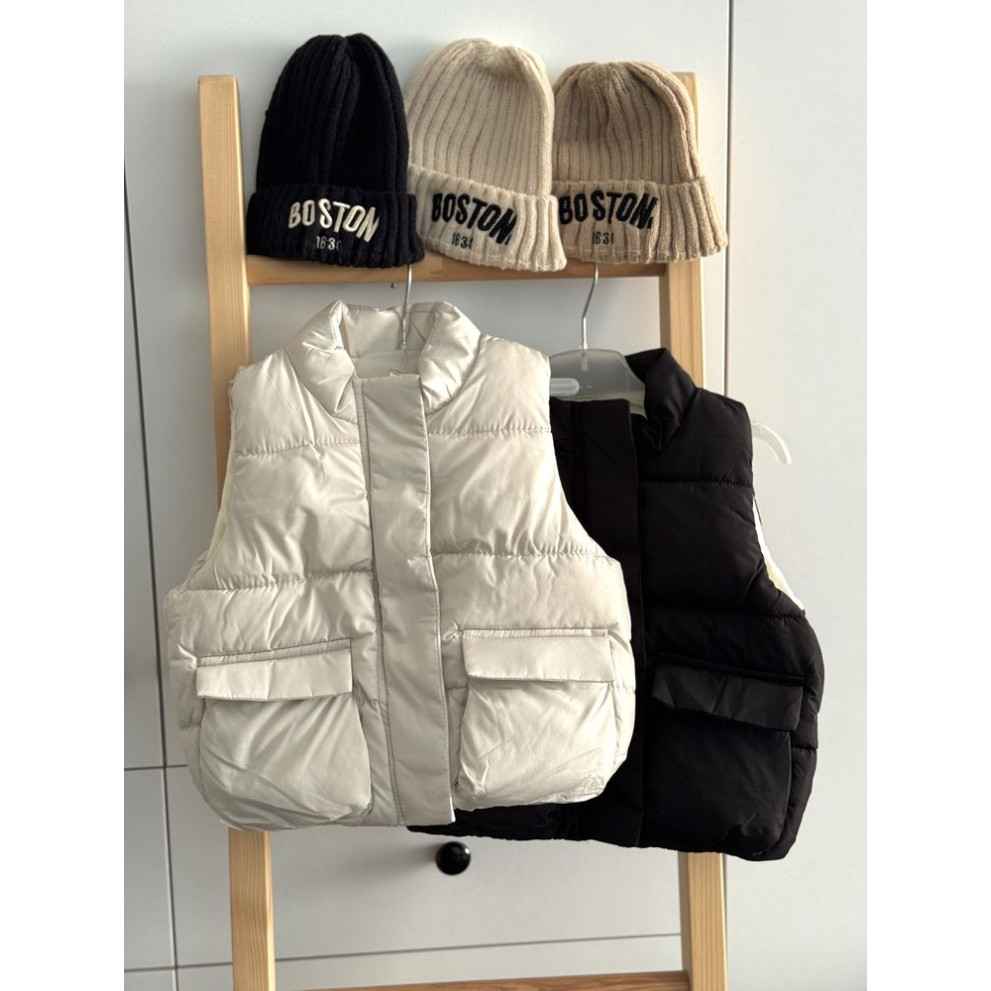 Жилетка демісезонна колір світлий бежевий 10923