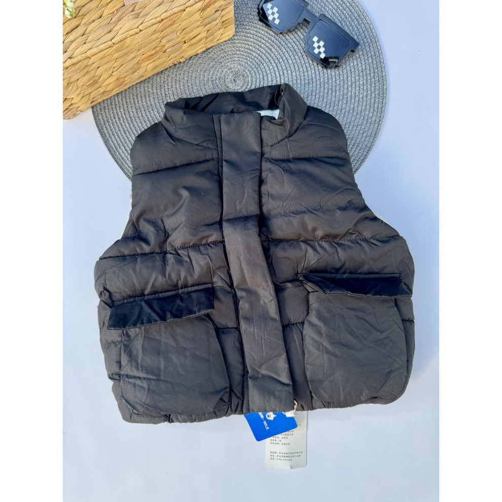 Жилетка демісезонна колір чорний 10924