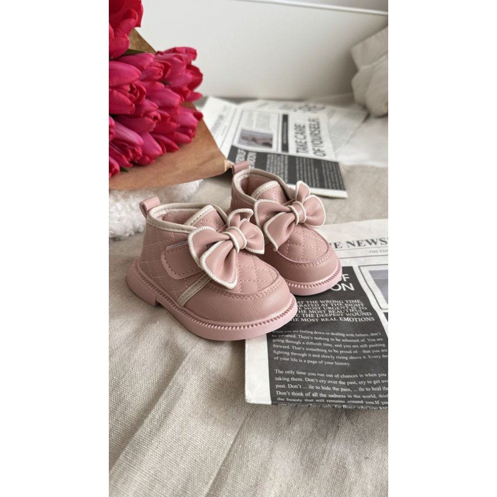 Демісезонні черевички для дівчинки стильні з бантиком колір рожевий 10717