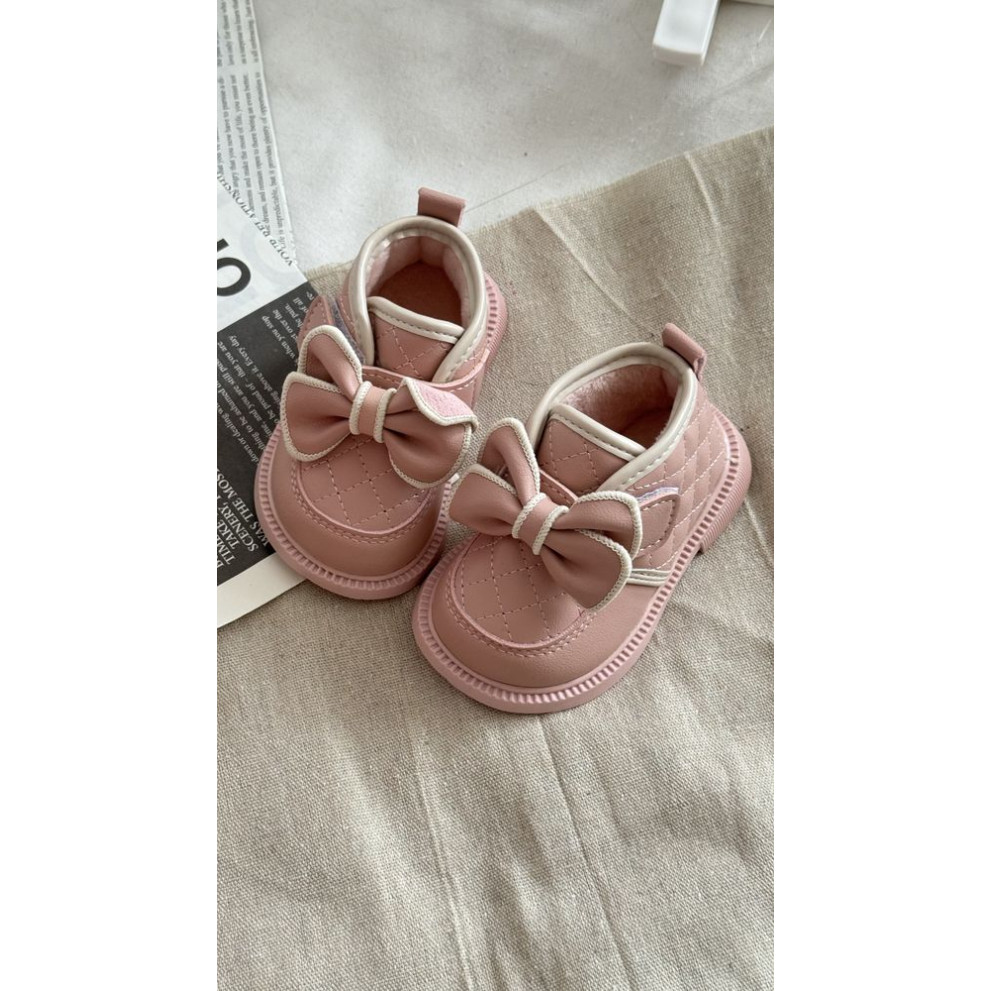 Демісезонні черевички для дівчинки стильні з бантиком колір рожевий 10717