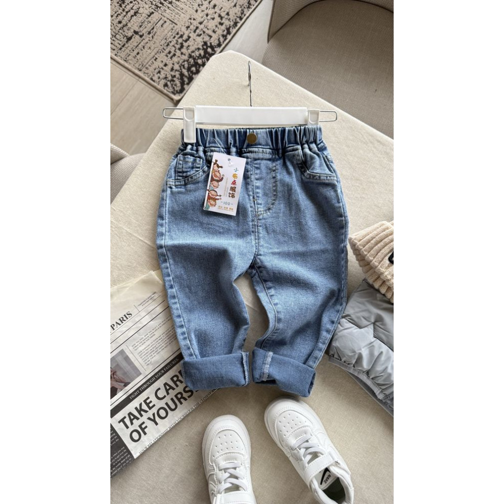 Стильні джинси для хлопчика колір синій 10756