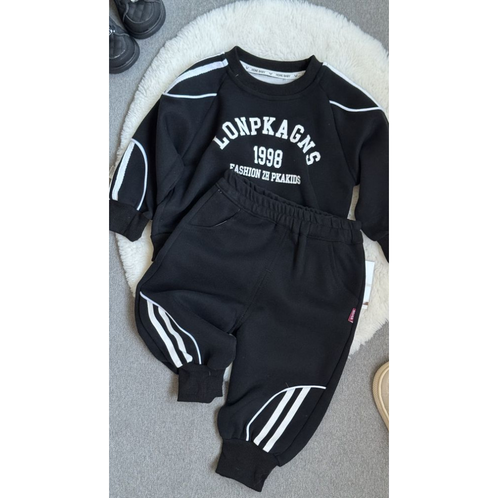 Спортивний костюм хлопчику колір чорний 10894