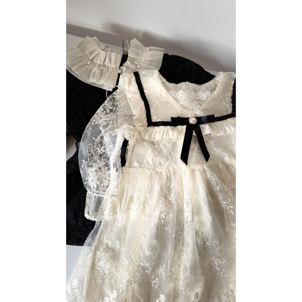 Сукня для дівчинки з гіпюром 10895