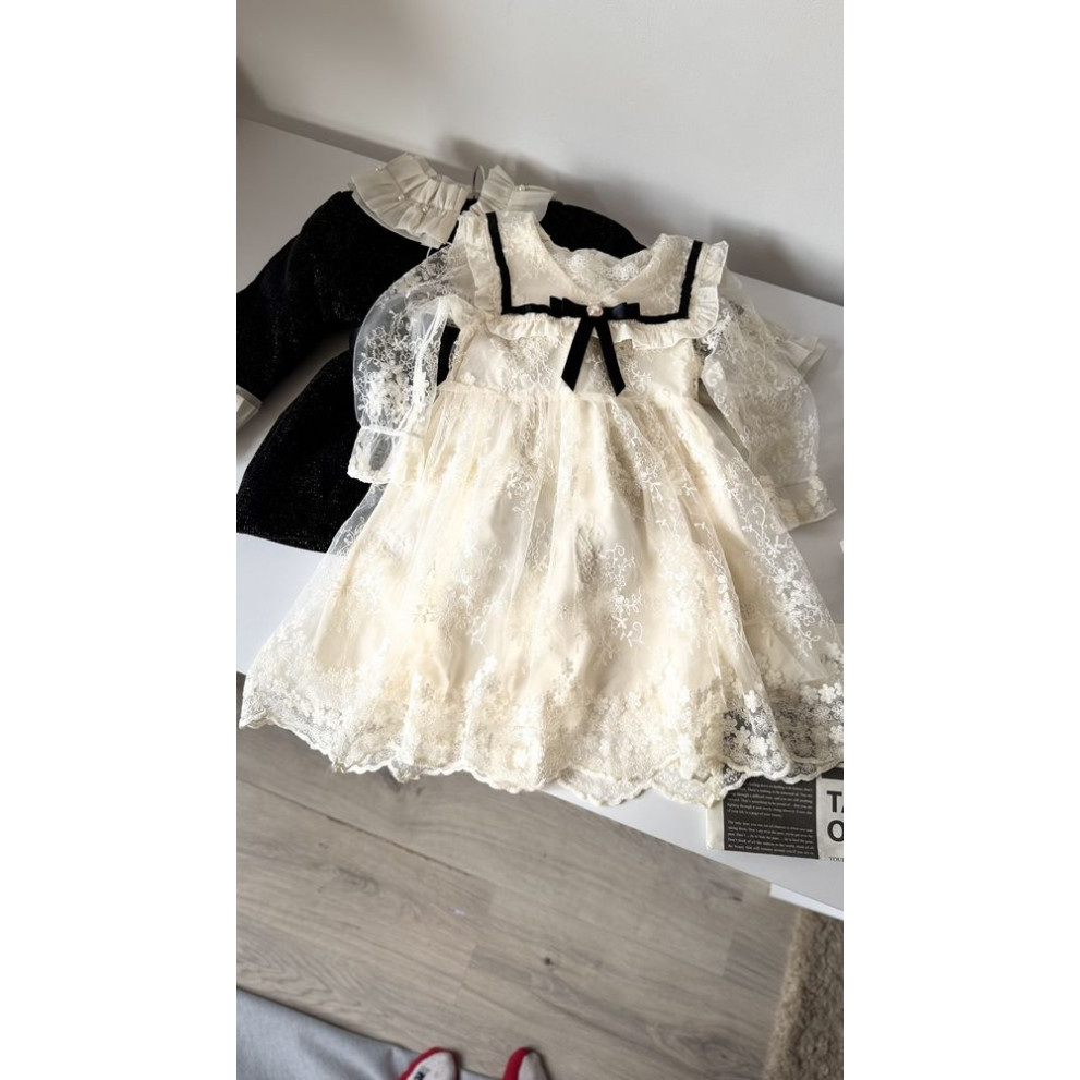 Сукня для дівчинки з гіпюром 10895