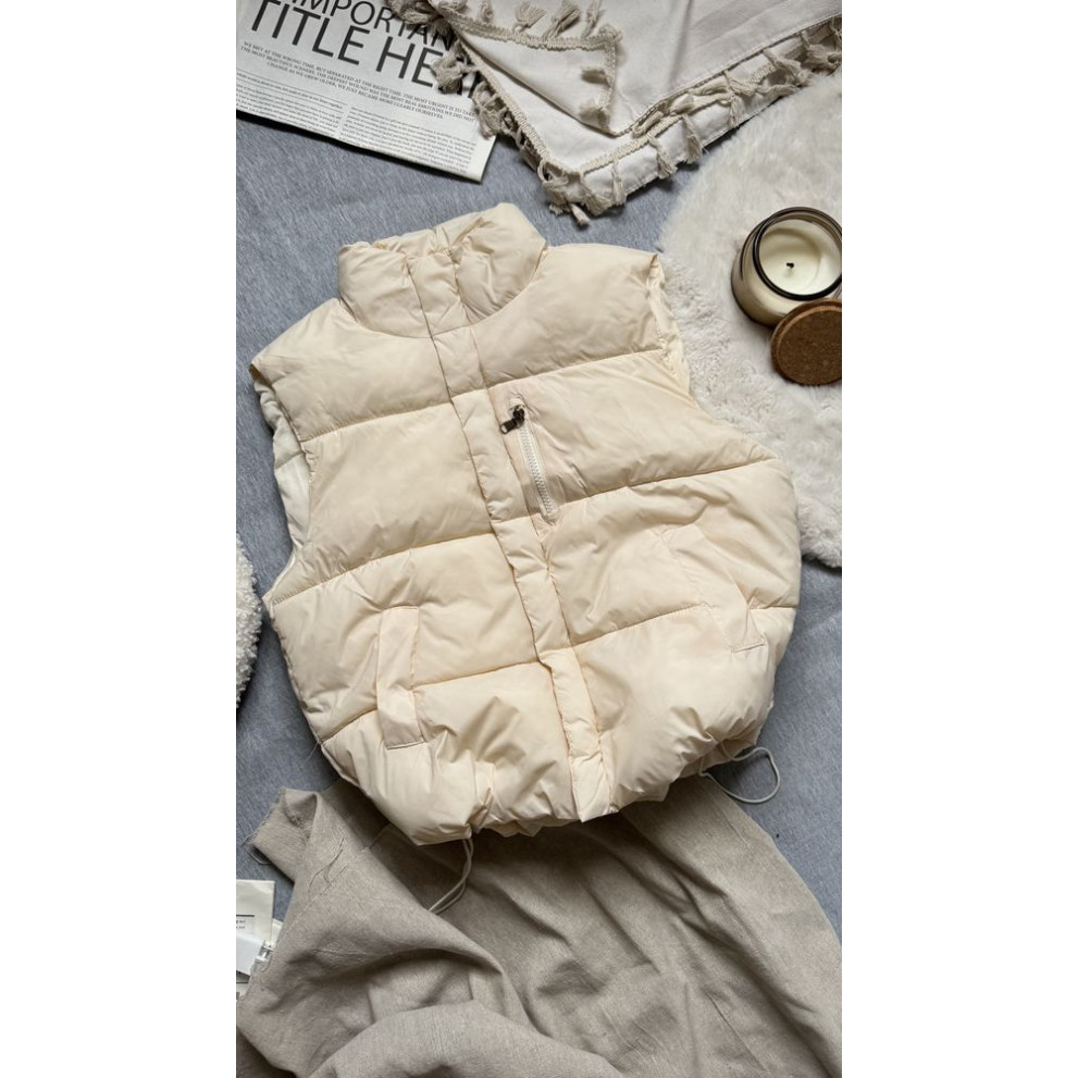 Демісезонна жилетка 10922