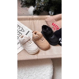 Дитячі черевики колір чорний 10956