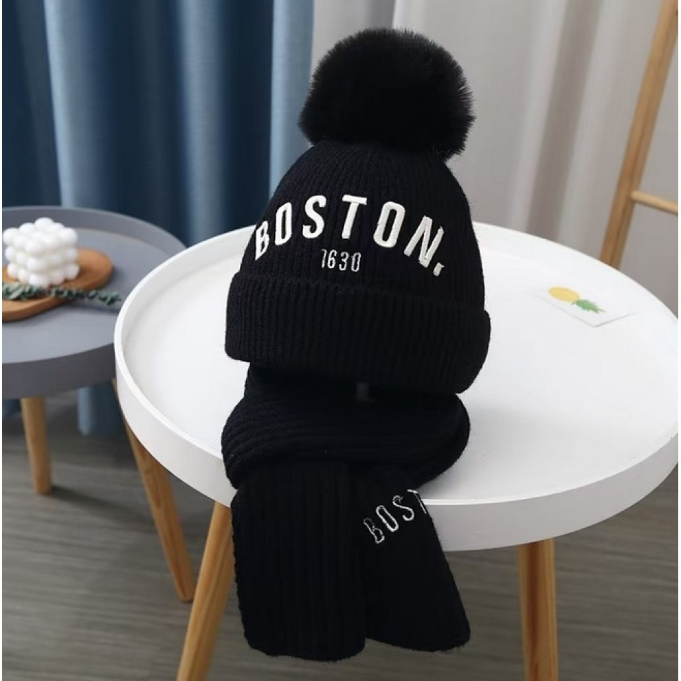 Шапка і шарф комплект зимовий Boston колір чорний 10974
