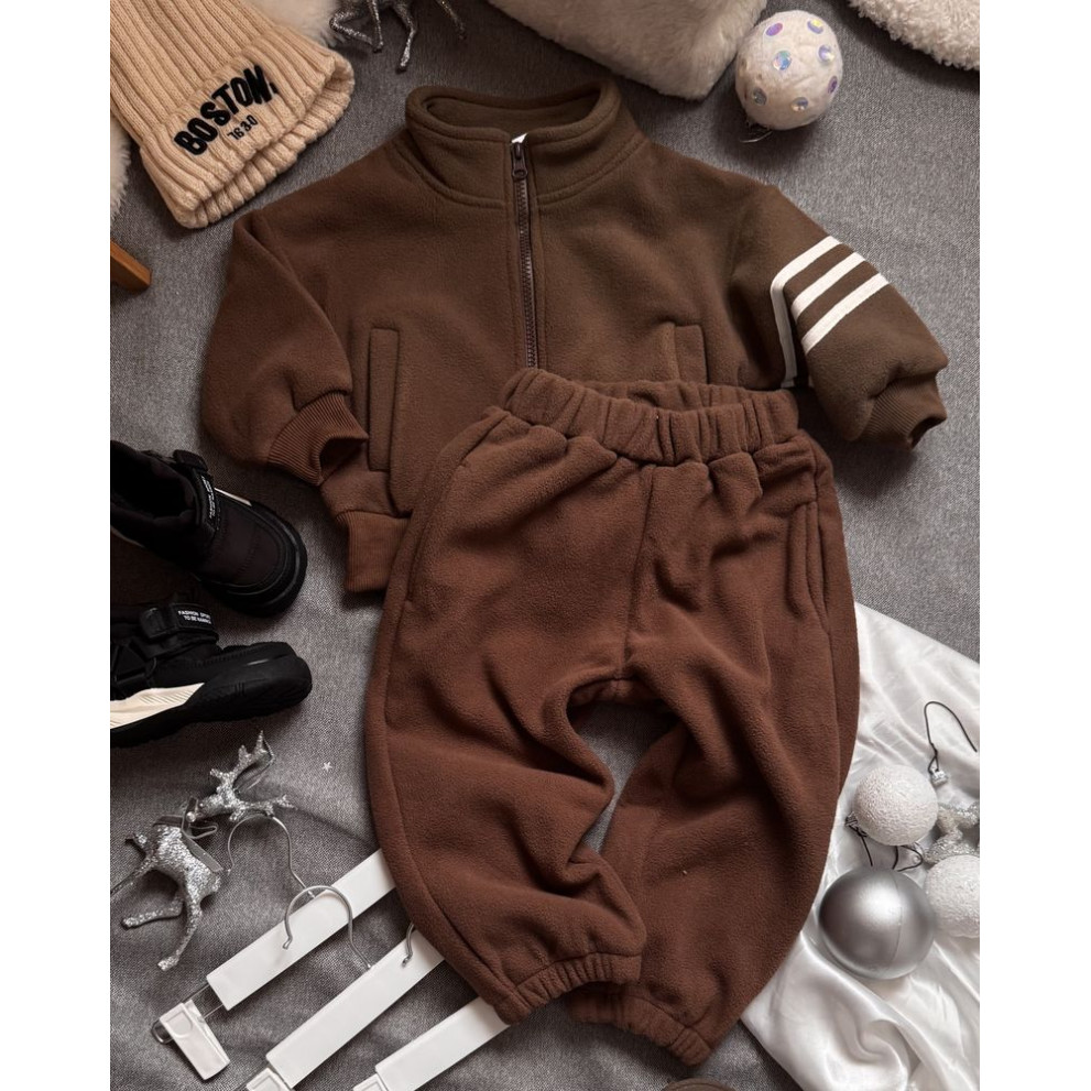 Костюм утеплений спортивний для хлопчика колір коричневий 10984