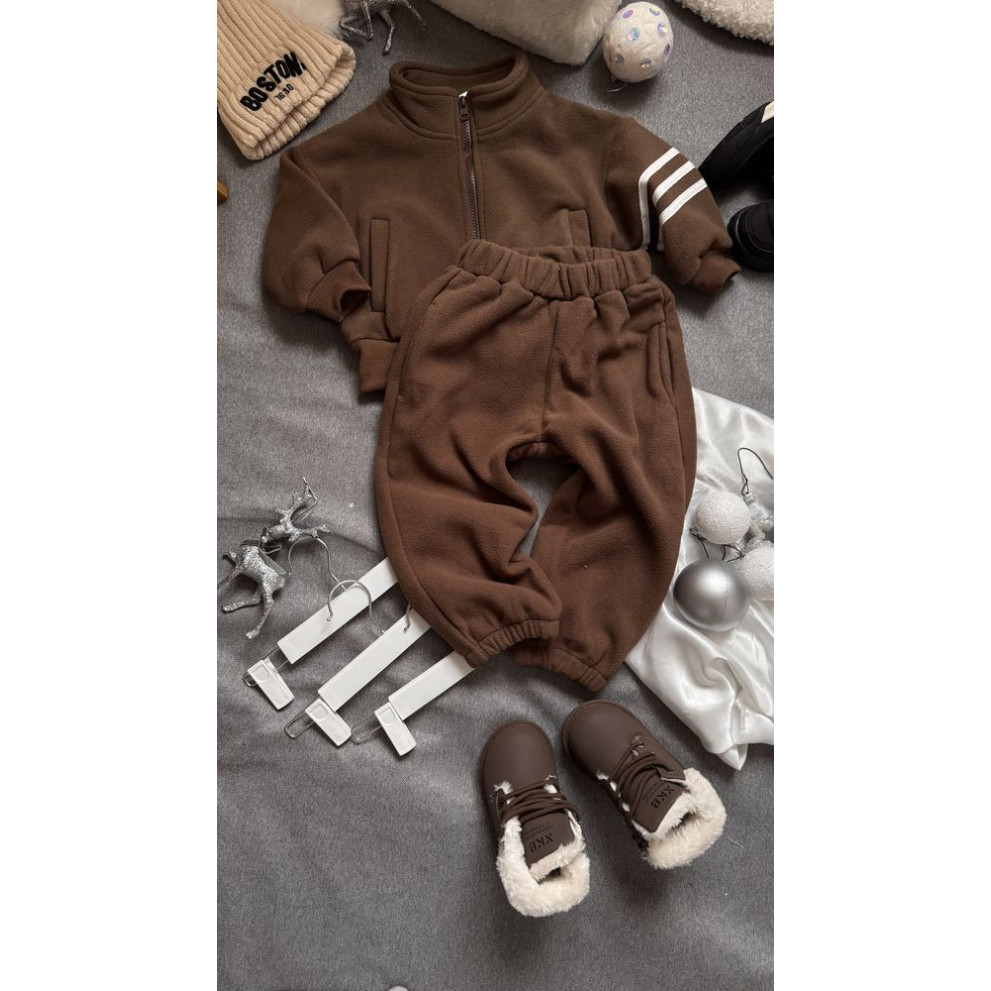 Костюм утеплений спортивний для хлопчика колір коричневий 10984