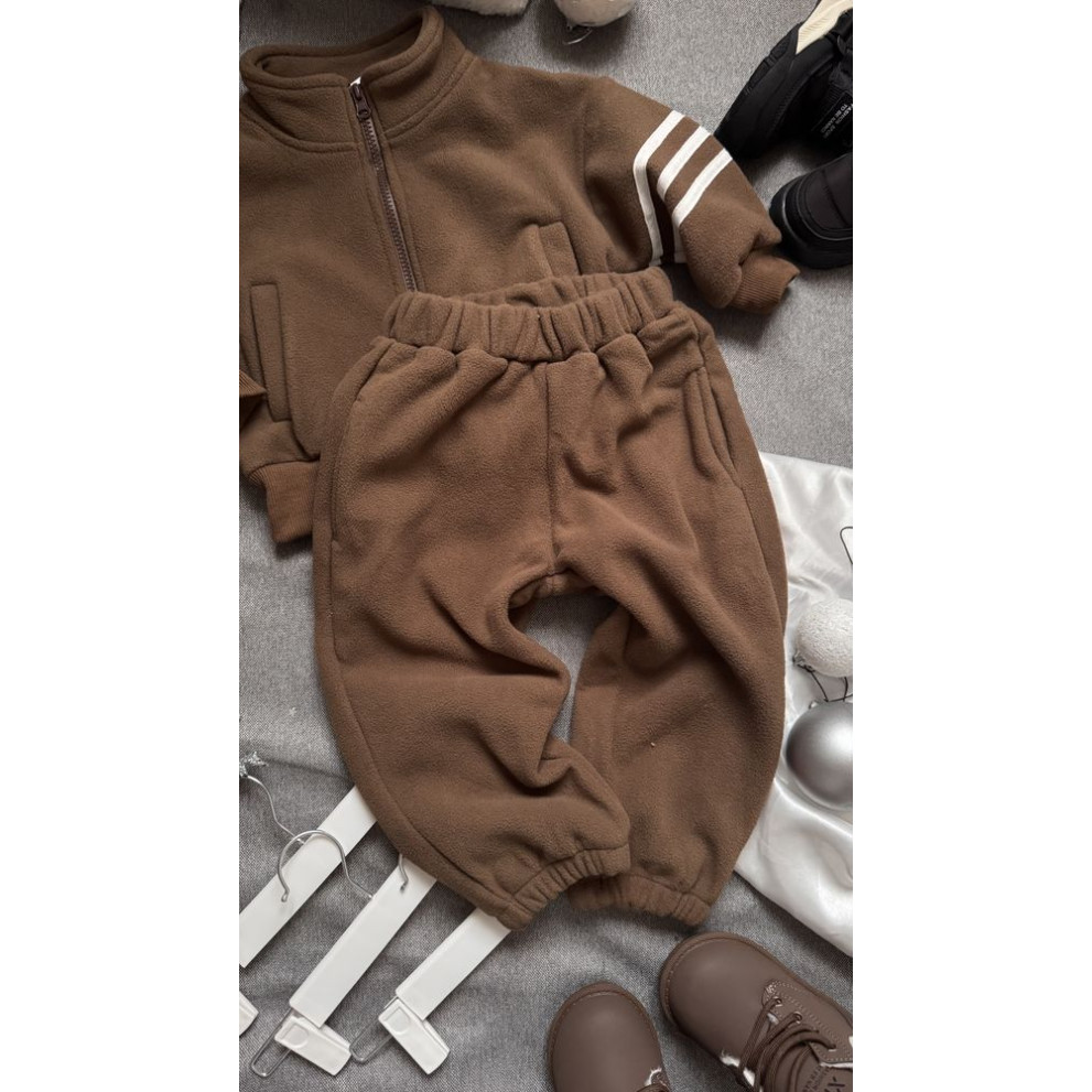 Костюм утеплений спортивний для хлопчика колір коричневий 10984