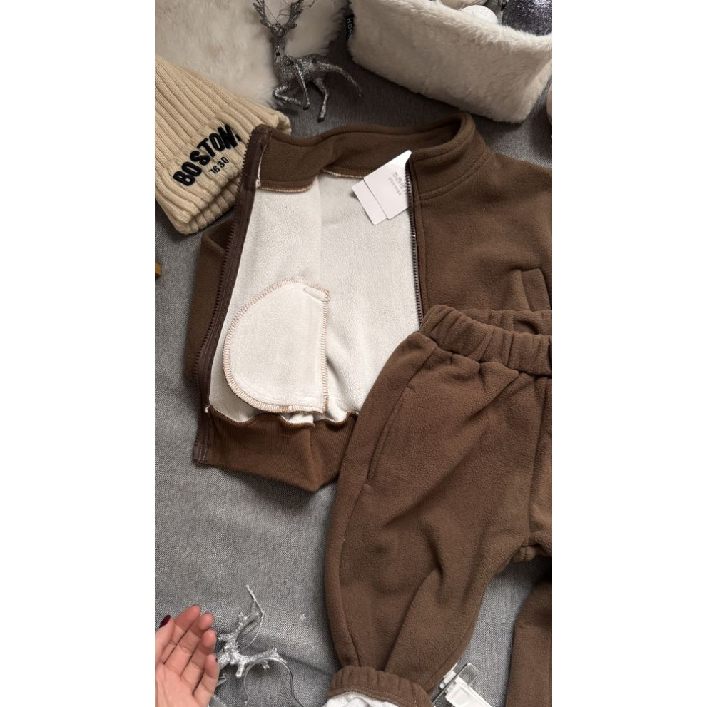 Костюм утеплений спортивний для хлопчика колір коричневий 10984