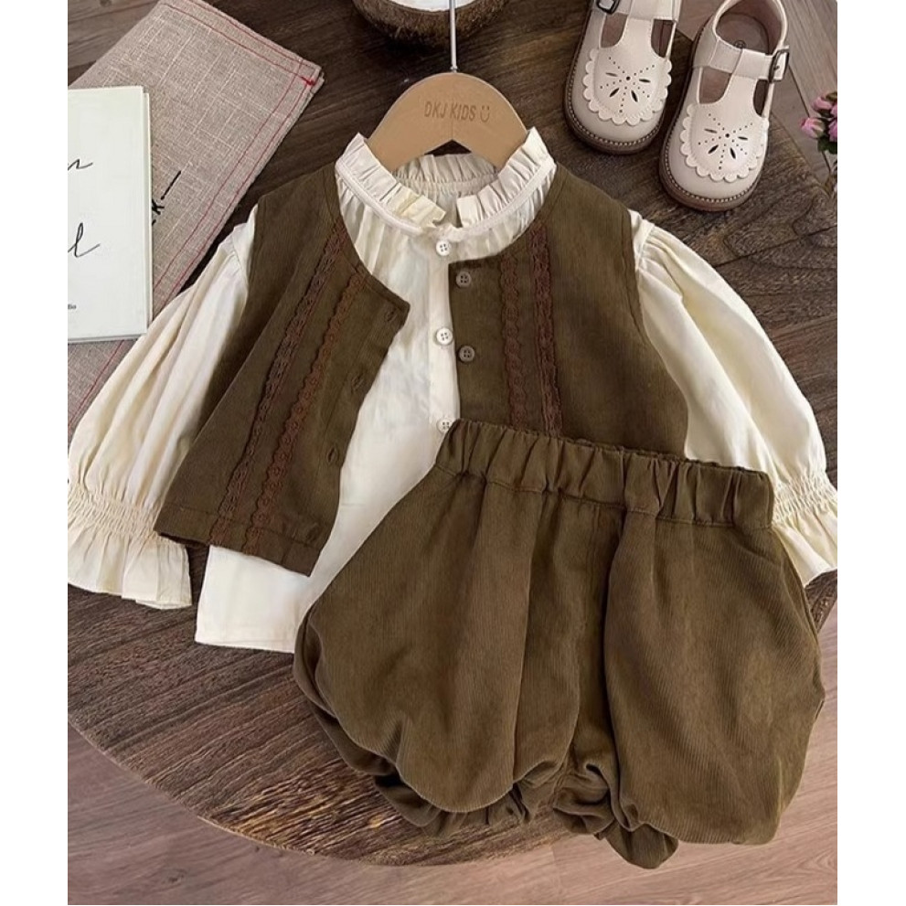 Комплект для дівчинки з шортиками колір коричневий 10991