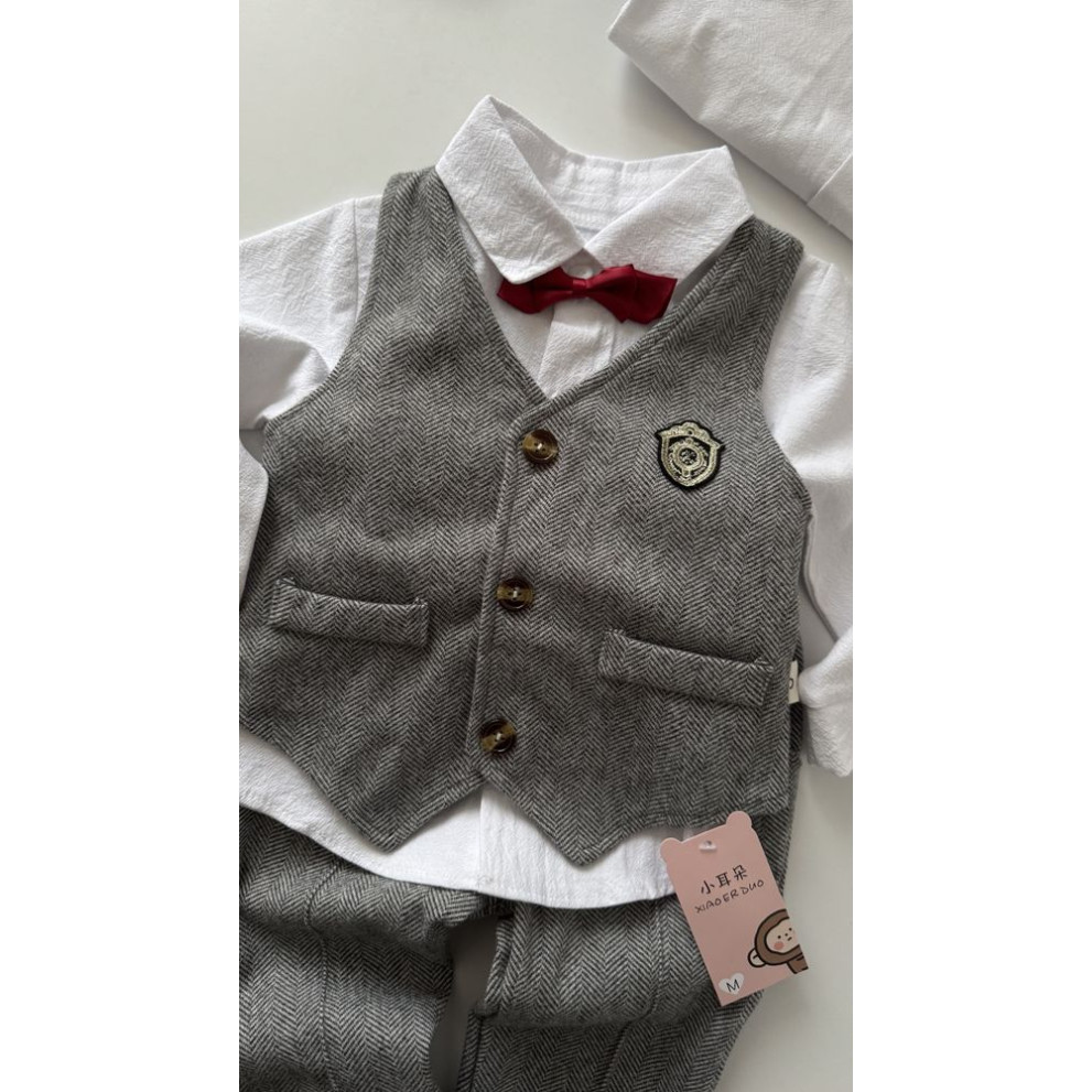 Нарядний костюм хлопчику колір сірий 11001