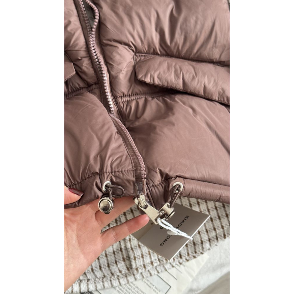 Стильна тепла жилетка колір шоколад 11025