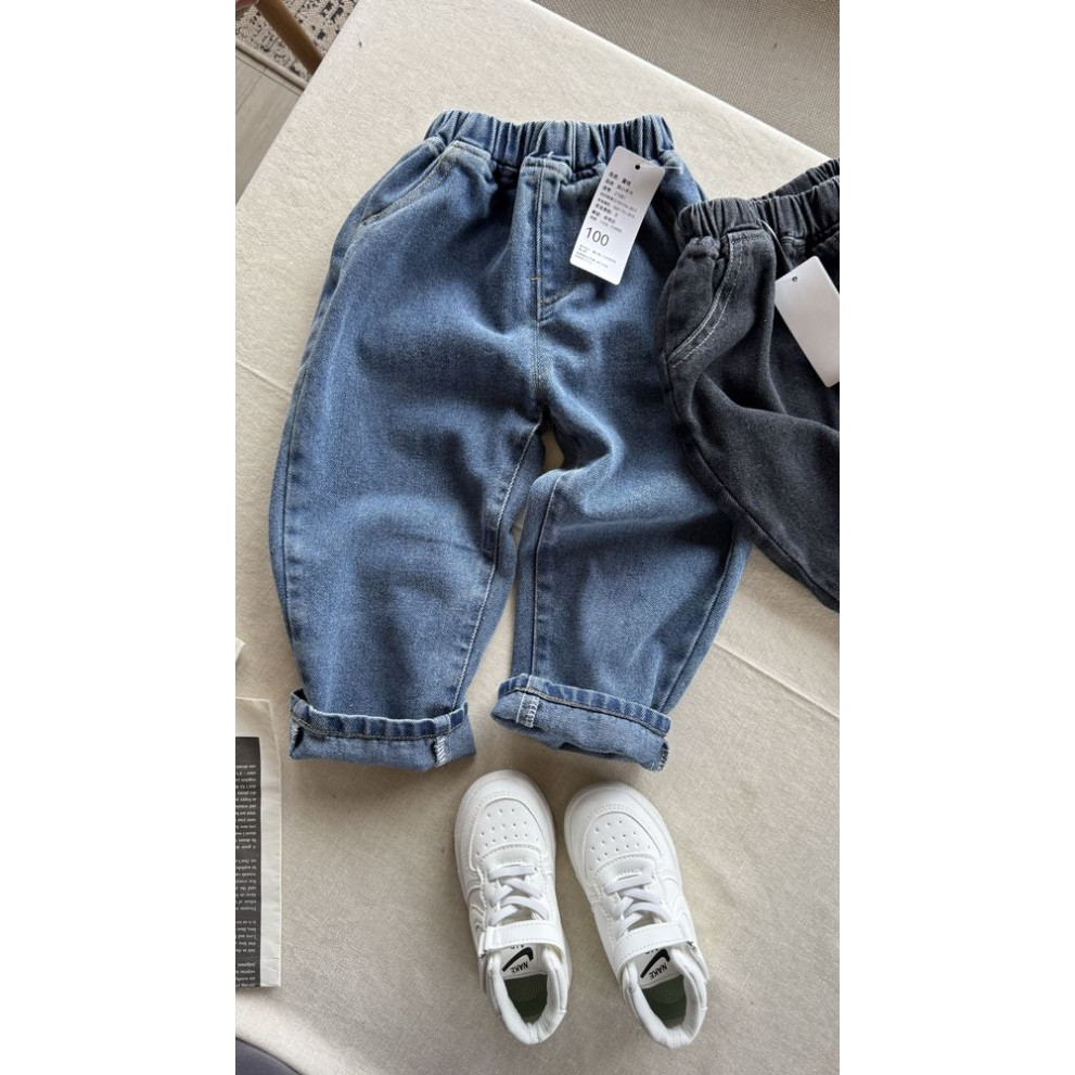 Стильні джинси хлопчику колір синій 11032