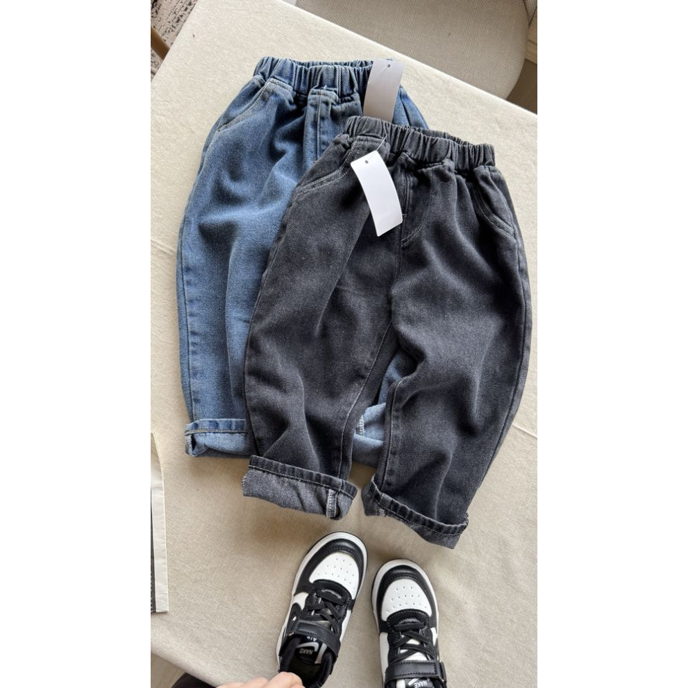 Стильні джинси хлопчику колір чорний 11033