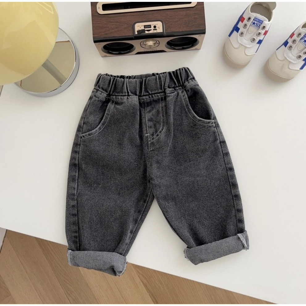 Стильні джинси хлопчику колір чорний 11033