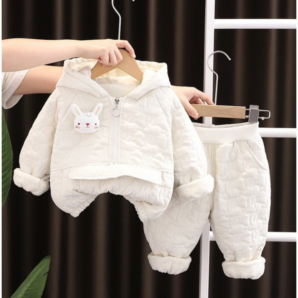 Утеплений костюм з зайчиком білий 10654