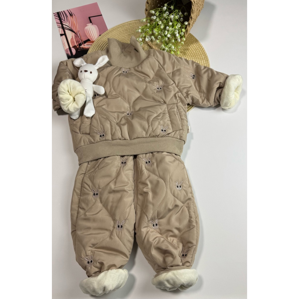 Утеплений костюм світло-коричневий 10656