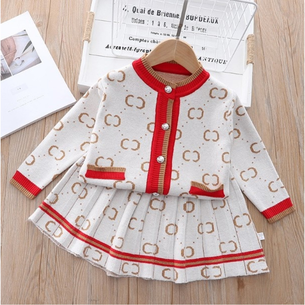 Стильний в'язаний комплект для дівчинки зі спідничкою 10673