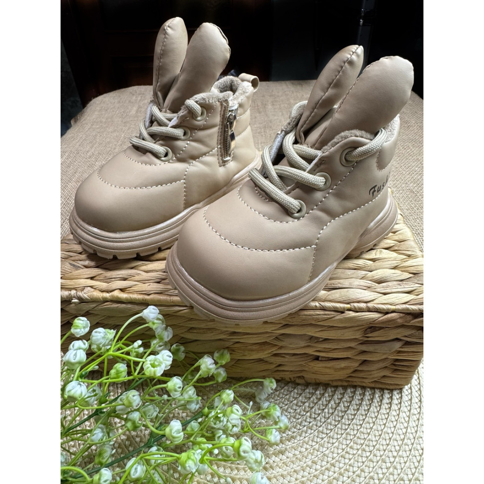 Чобітки дитячі демісезонні з вушками Fushion колір бежевий 10703