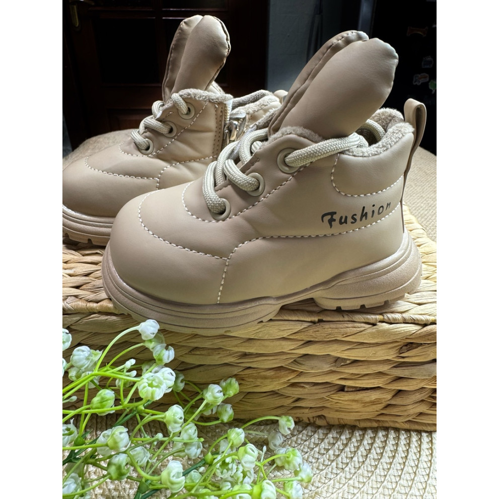 Чобітки дитячі демісезонні з вушками Fushion колір бежевий 10703