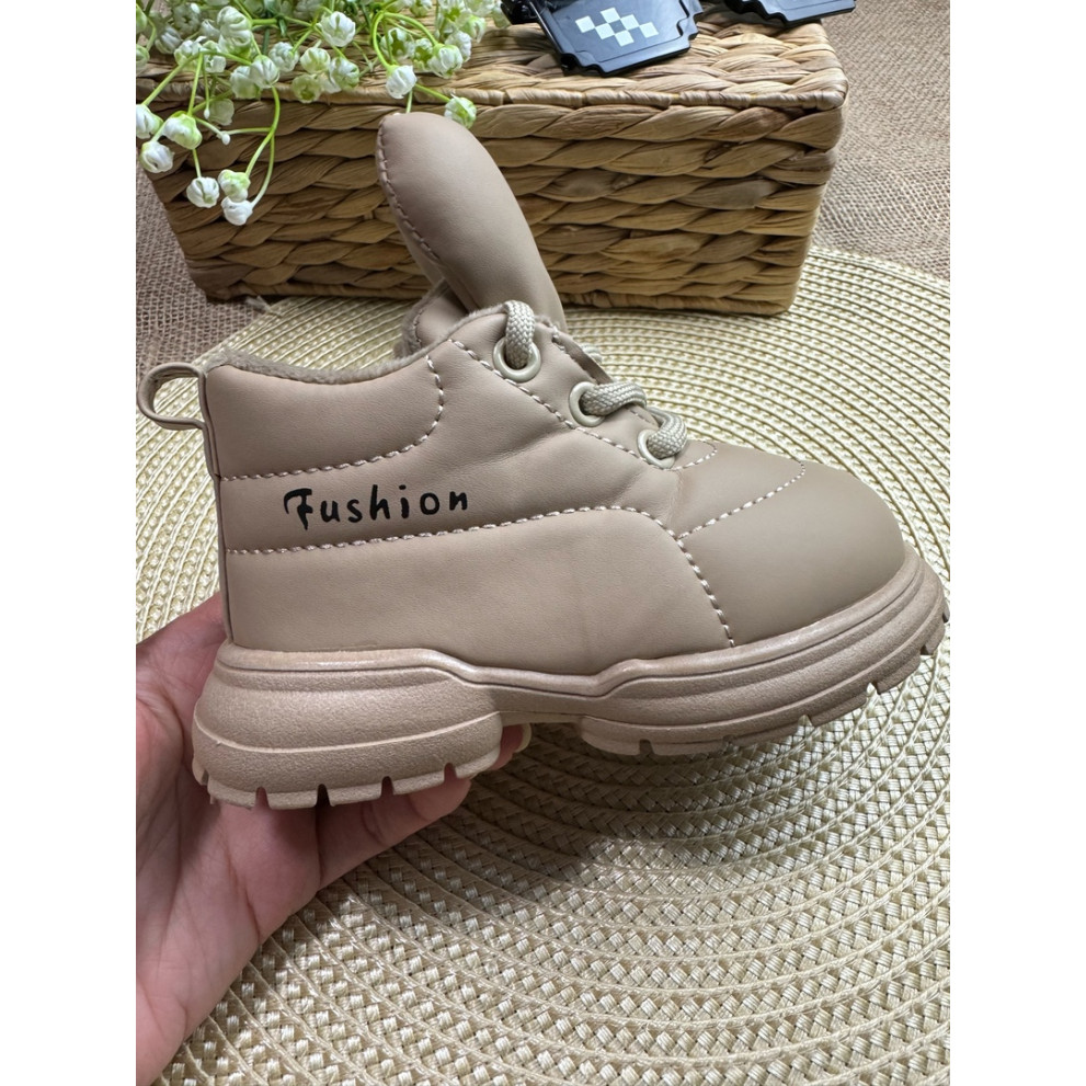 Чобітки дитячі демісезонні з вушками Fushion колір бежевий 10703