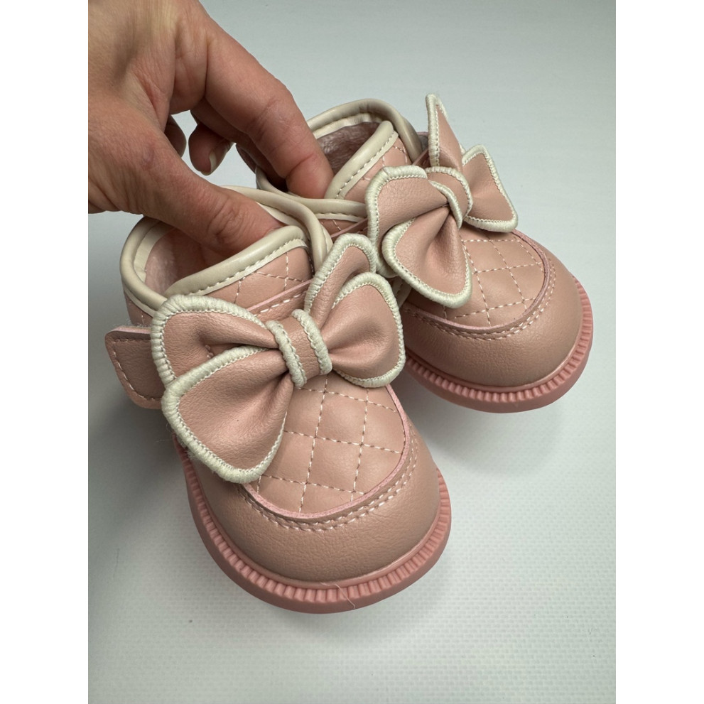 Демісезонні черевички для дівчинки стильні з бантиком колір рожевий 10717 Демісезонні черевички для дівчинки стильні з бантиком колір рожевий 10717