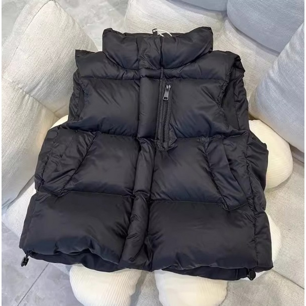 Демісезонна жилетка колір чорний 10722