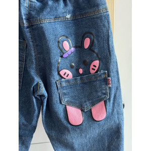 Джинси для дівчинки з зайчиком 10724