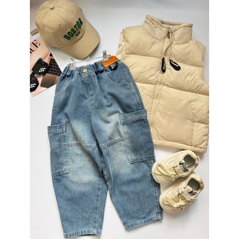 Стильні джинси для хлопчика колір синій 10739 