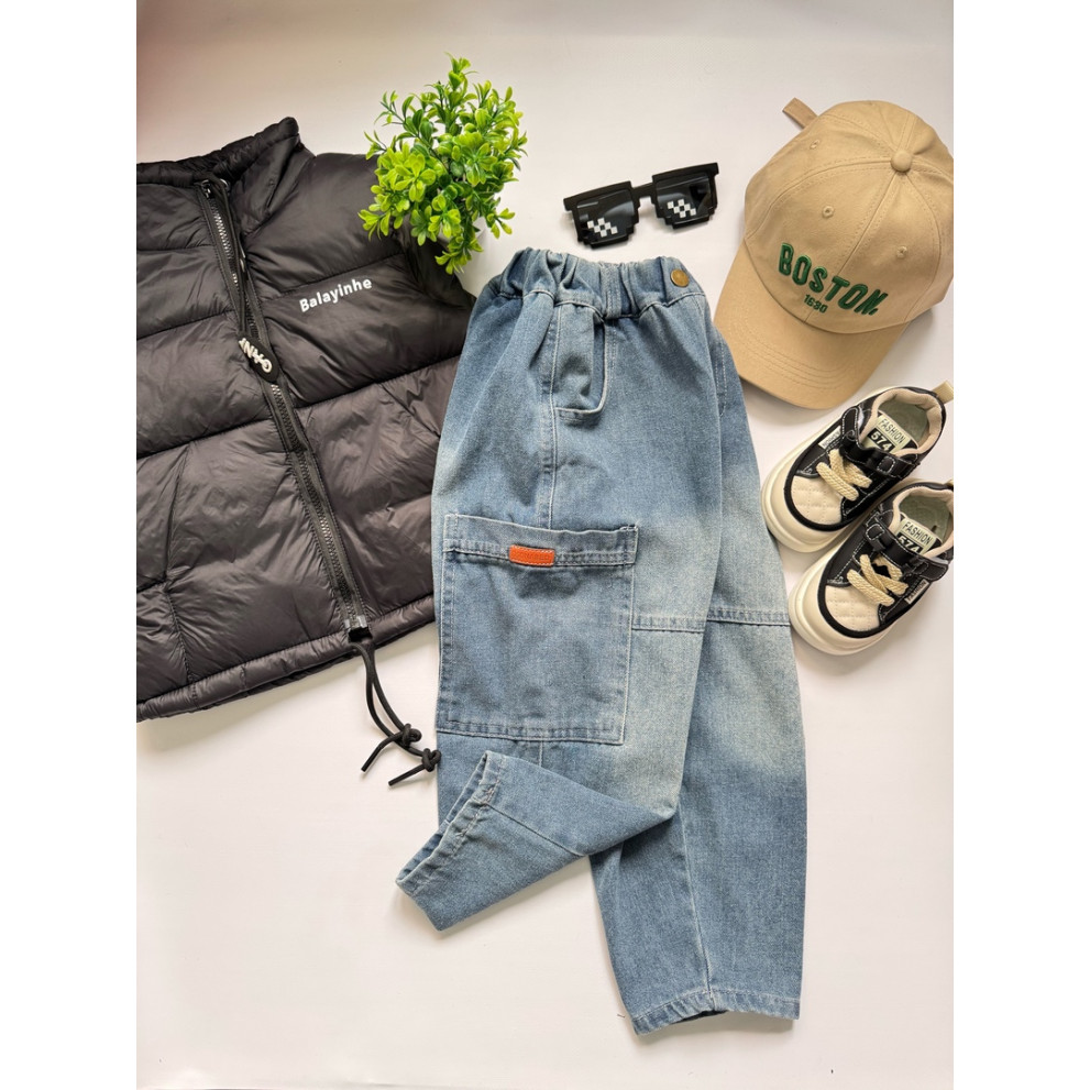 Стильні джинси для хлопчика колір синій 10739 