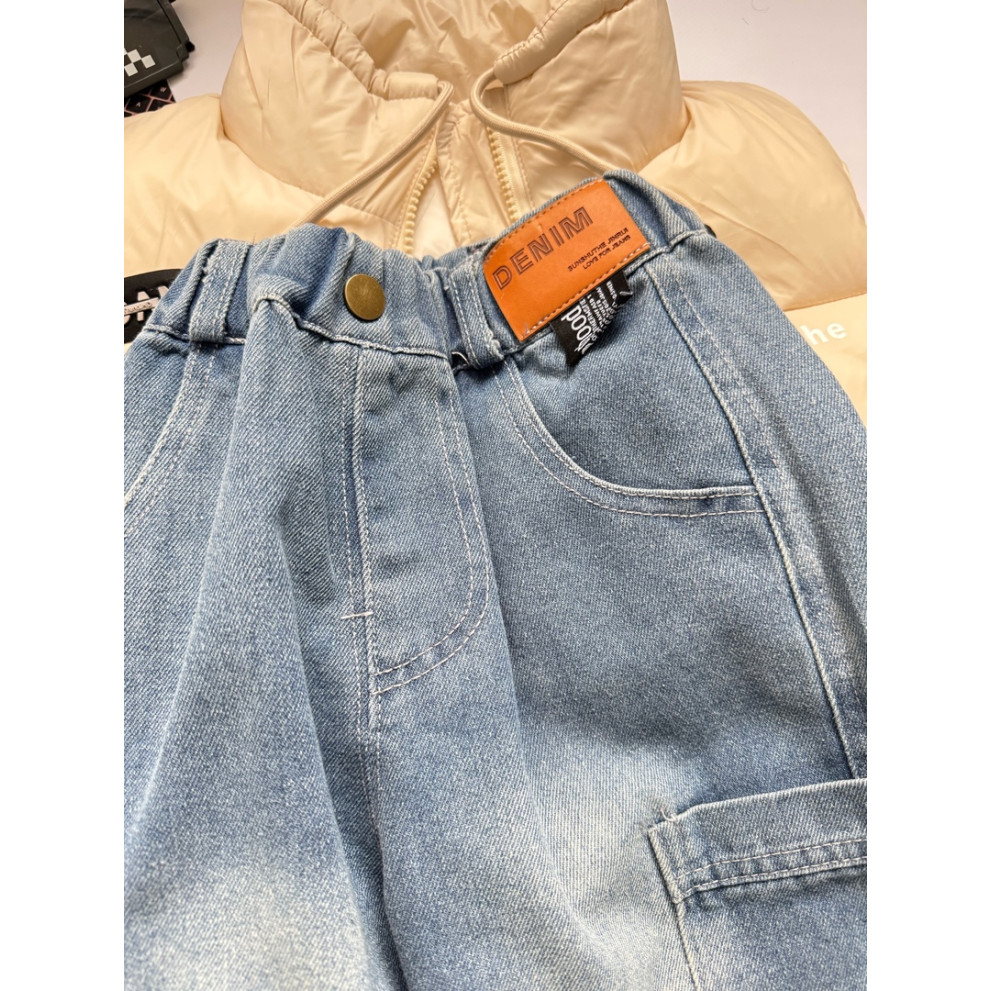 Стильні джинси для хлопчика колір синій 10739 