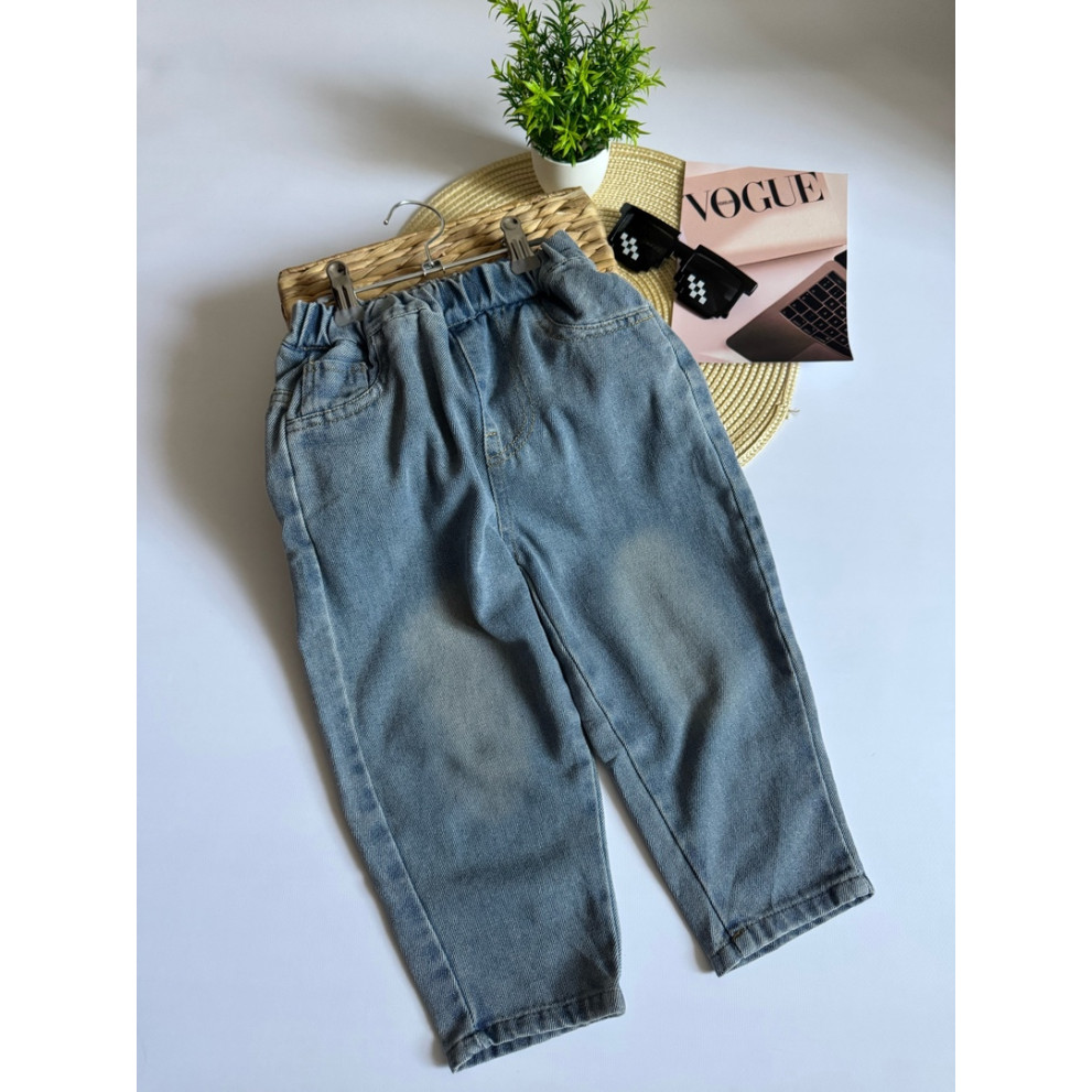 Стильні джинси для хлопчика колір блакитний 10757