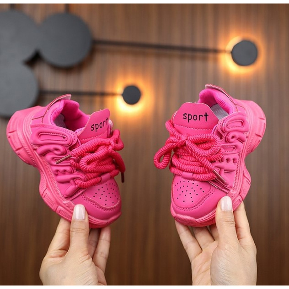 Яскраві кросівки для дівчинки колір малиновий 10764