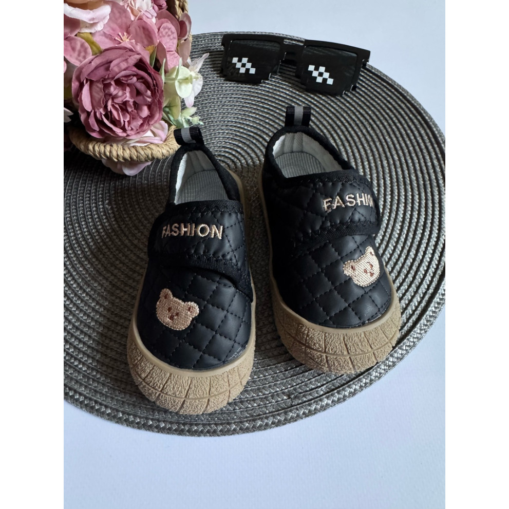 Дитячі кеди з ведмедиком колір чорний 10777