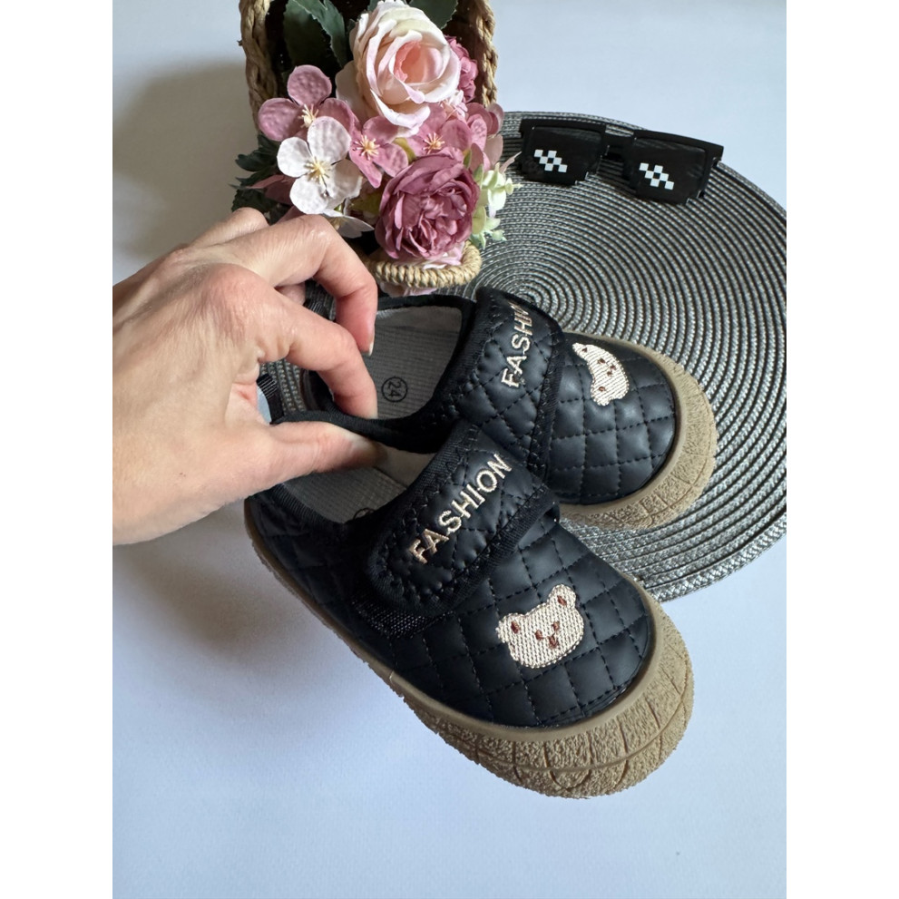 Дитячі кеди з ведмедиком колір чорний 10777