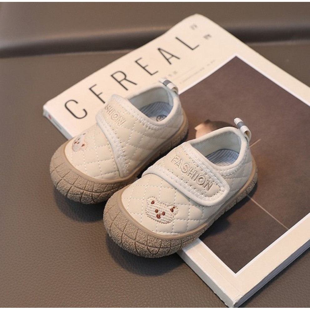 Дитячі кеди з ведмедиком колір бежевий 10778